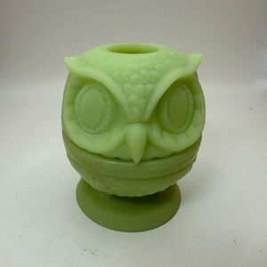 Vintage Fenton Satin Custard Uranium Owl Fairy Lamp - Read!
